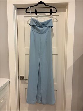 Elegant Light Blue Women's formal dress